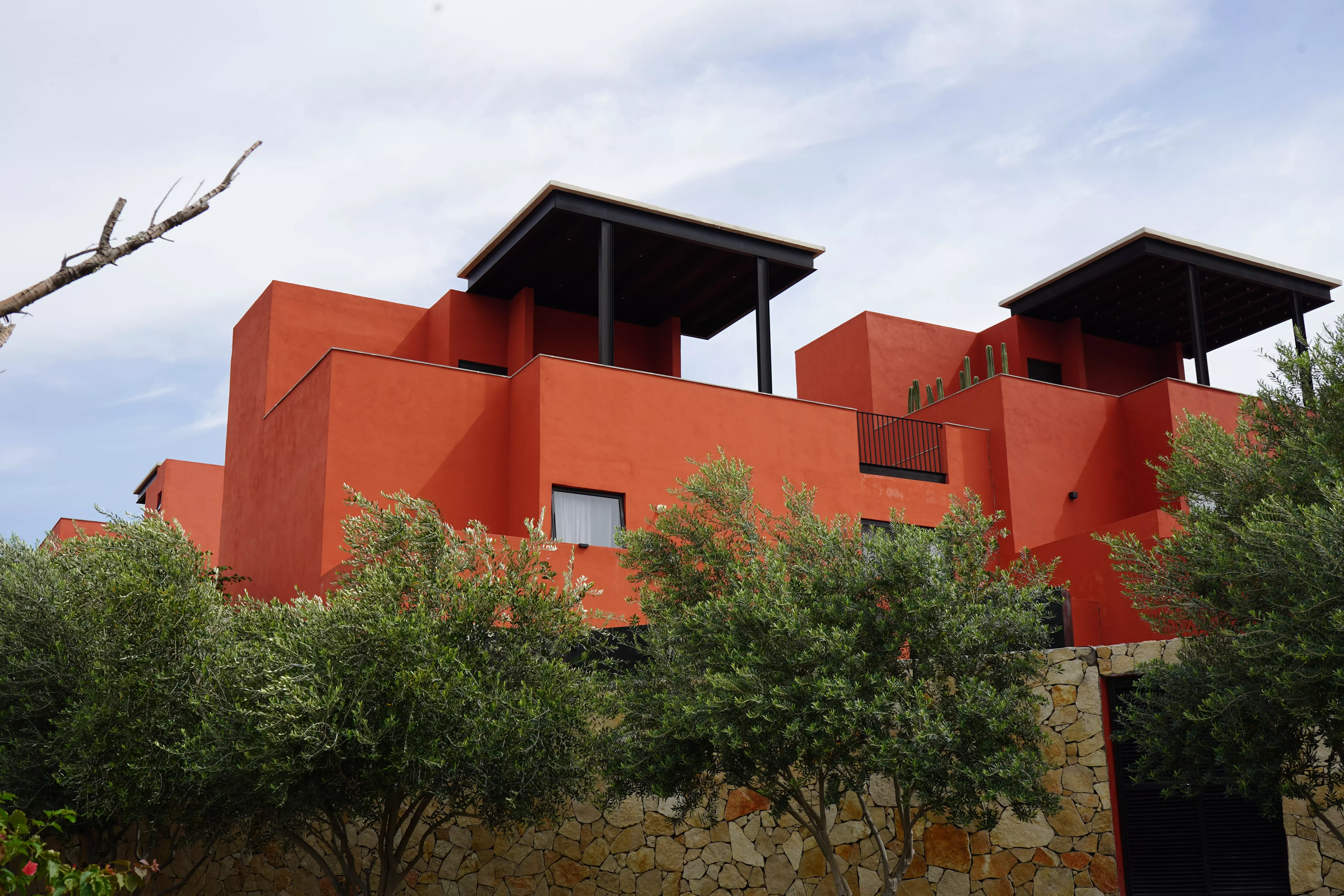 Acceso principal de Punta del Cielo