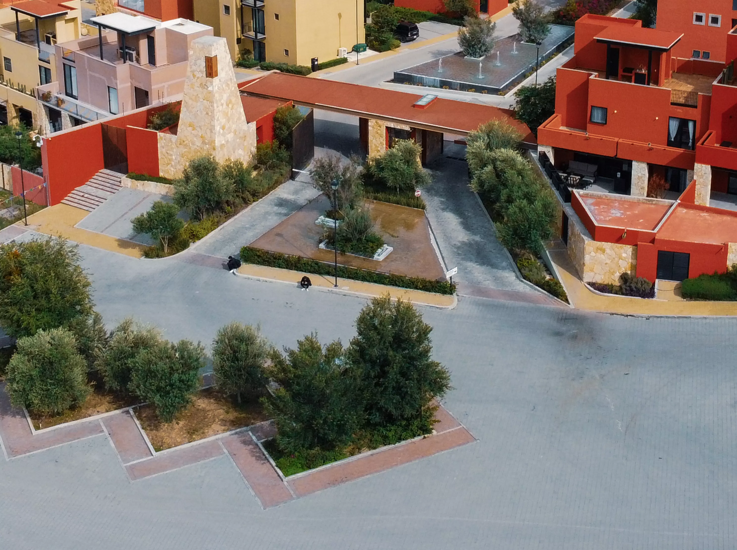 Departamentos con terrazas al atardecer