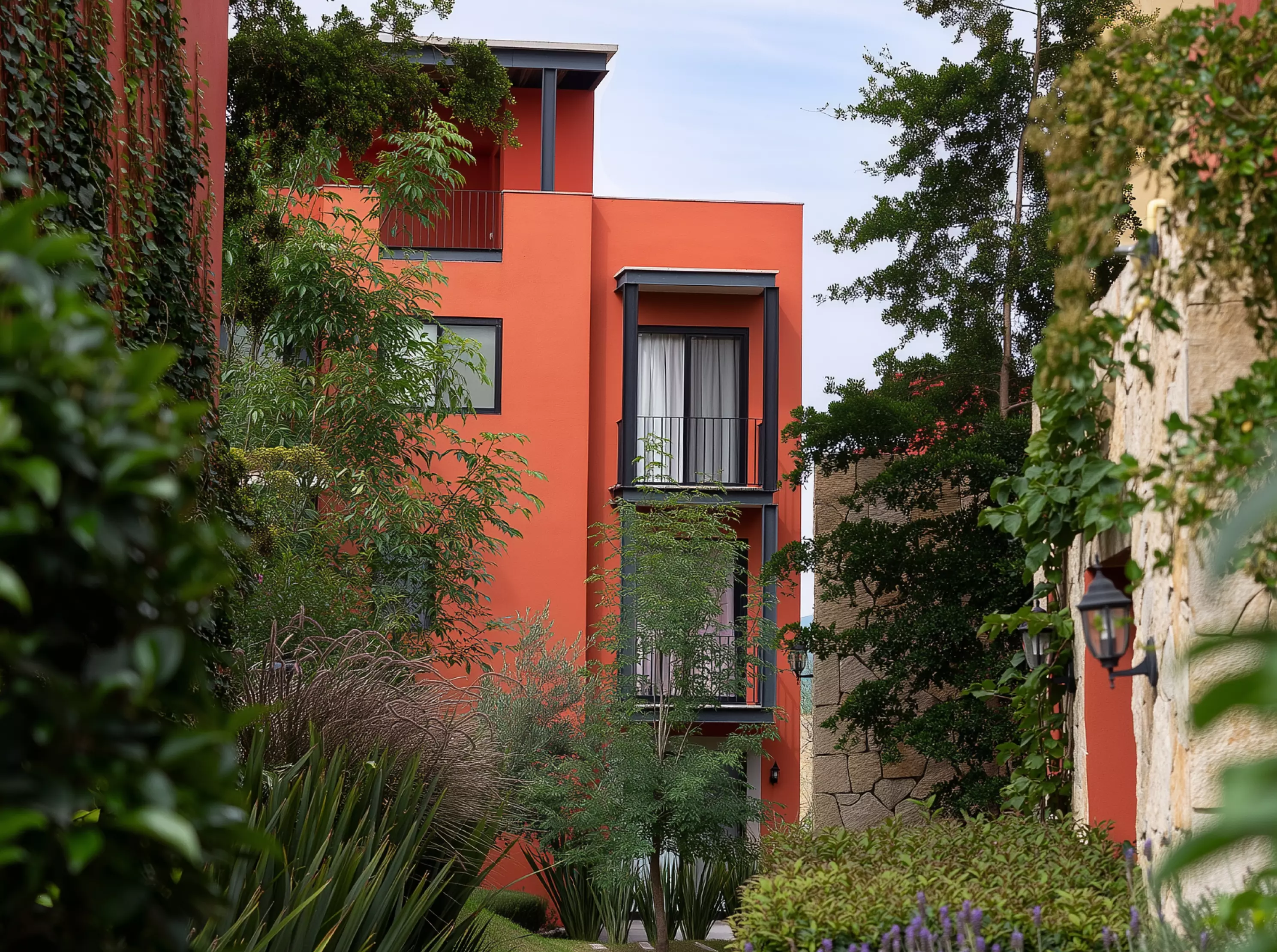 Jardines y vegetación del desarrollo